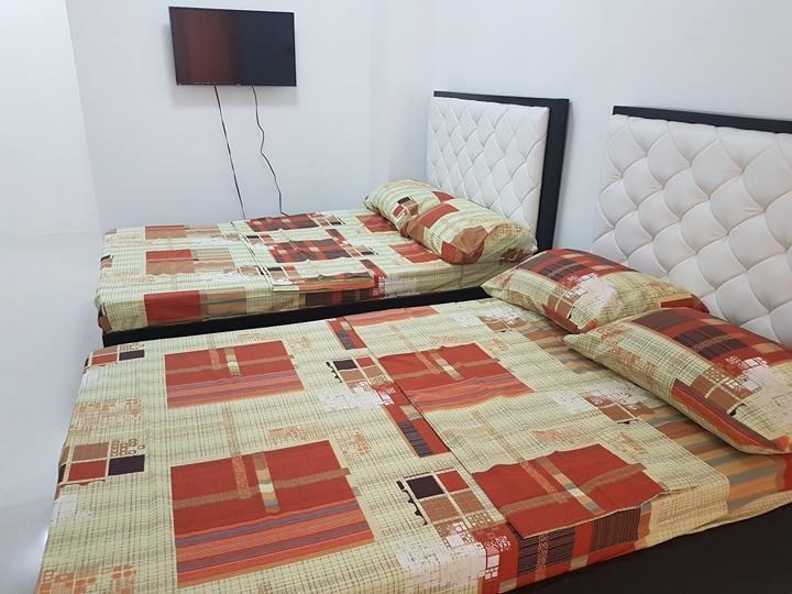 N&J Lopez Lodging House Pasay Buitenkant foto